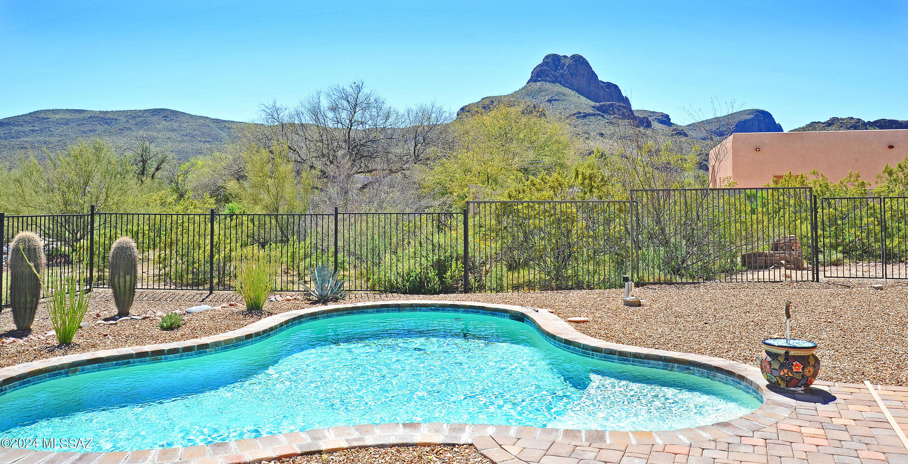 8257 Sunset Ranch Loop Tucson, AZ 85743 - Photo 7 of 43 Gallery Image 7
