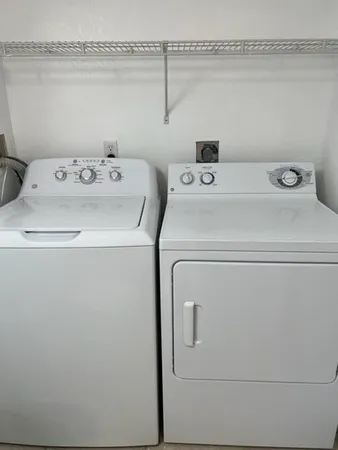 $2,500 | 8285 Severn Drive, Unit B, Boca Raton, FL 33433