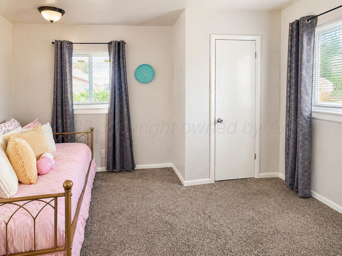 810 Charles Avenue Panhandle, TX 79068 - Photo 17 of 29 Bedroom 3