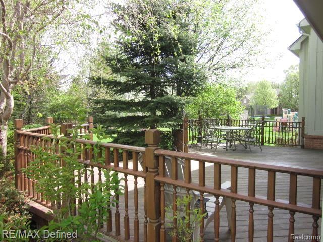 635 Seabrook Drive Rochester, MI 48307 - Photo 26 of 30 IMG_4589.jpg
