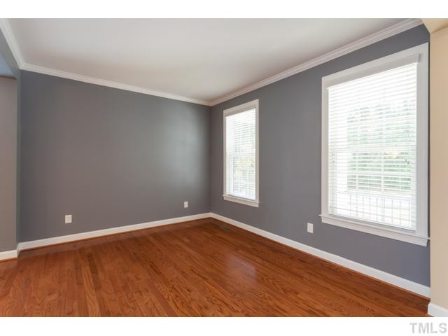 5806 St Agnes Way Raleigh, NC 27612 - Photo 7 of 25 Living Room