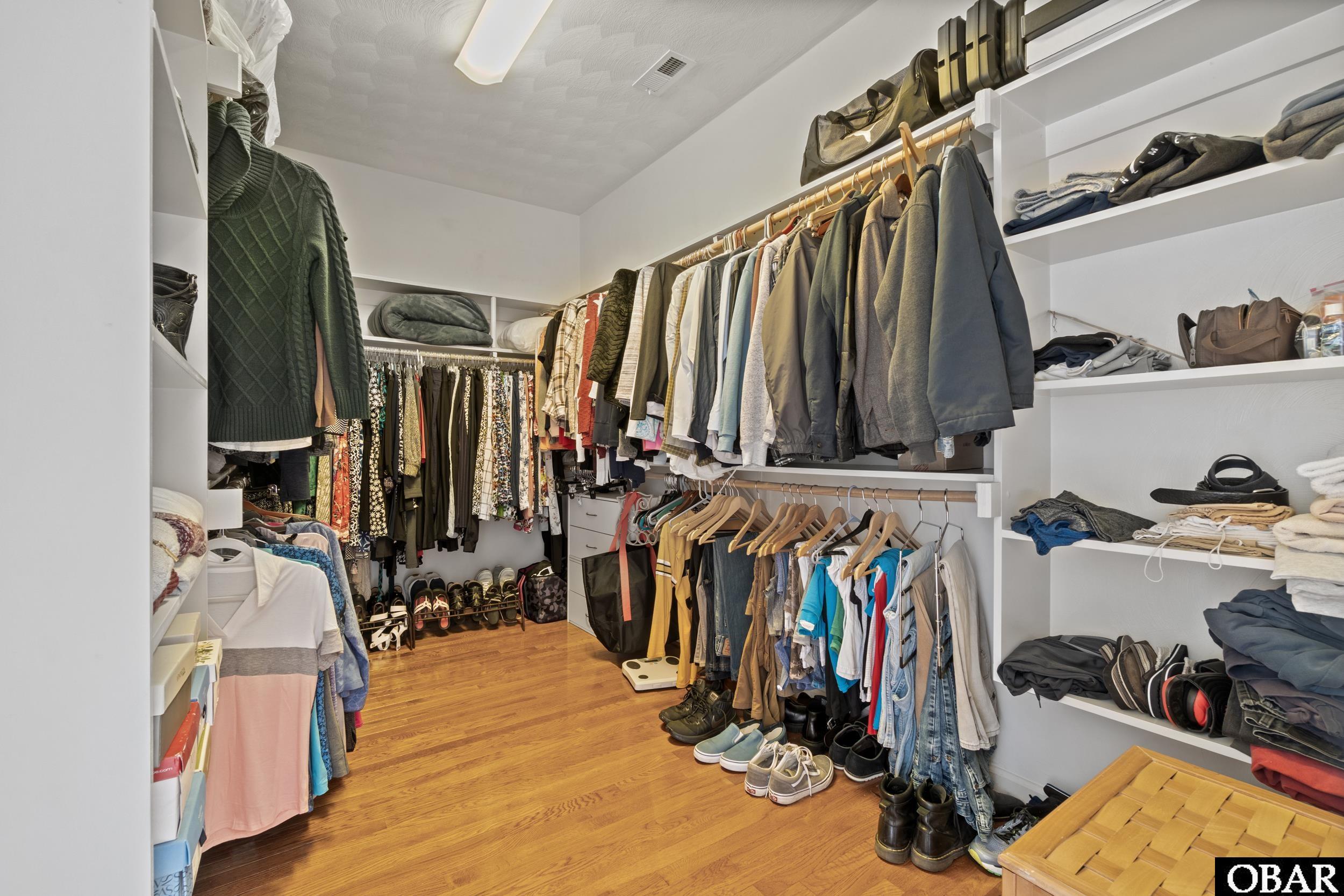 122 Bayside Drive Moyock, NC 27958 - Photo 20 of 34 Owners Suite Large Walk-in Closet