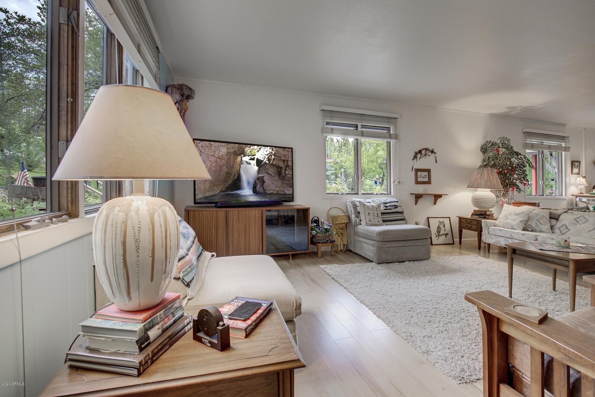 137 North Roper Lane Payson, AZ 85541 - Photo 13 of 61 Living Room