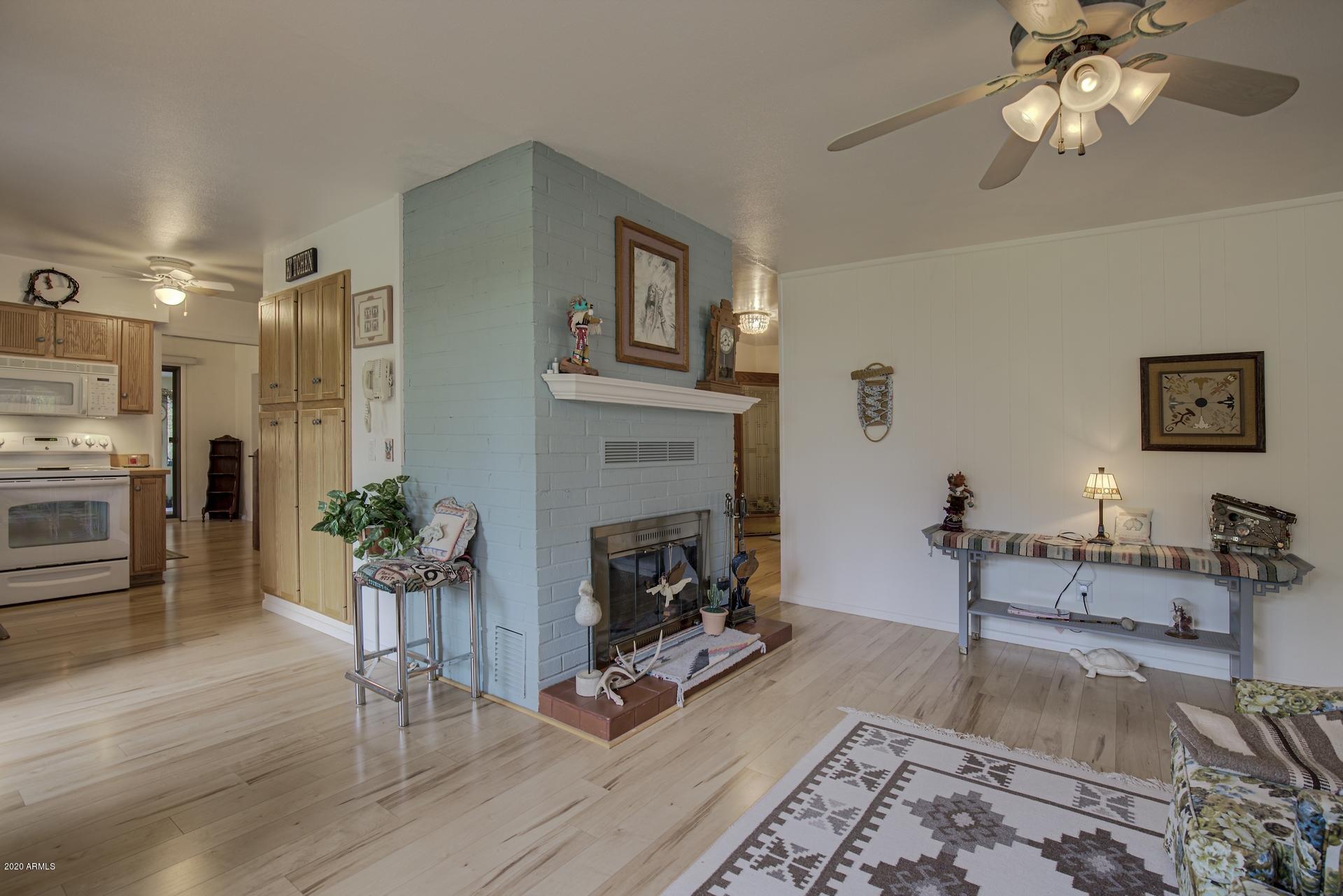 137 North Roper Lane Payson, AZ 85541 - Photo 8 of 61 As You Enter