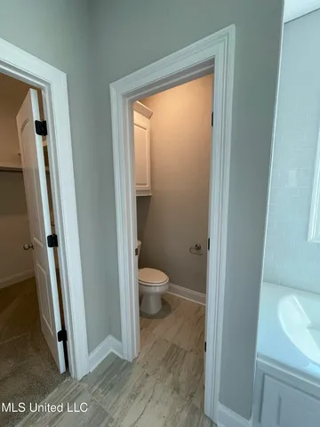 $2,500 | 129 Chartleigh Circle, Canton, MS 39046