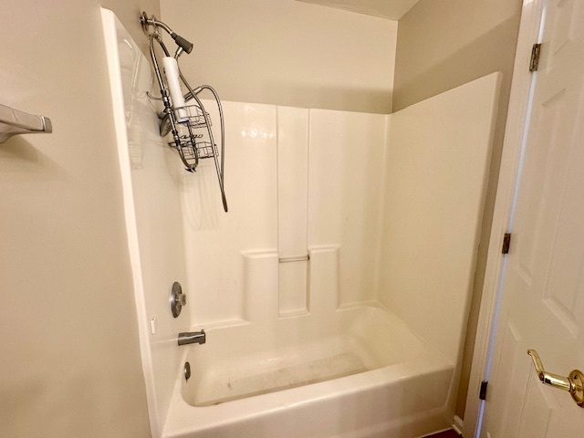 122 Enclave Circle, Unit D Bolingbrook, IL 60440 - Photo 15 of 20 a bathroom with a bathtub and a shower