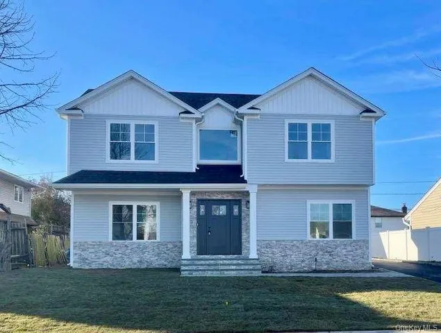 $1,348,000 | 56 Seitz Drive, Bethpage, NY 11714