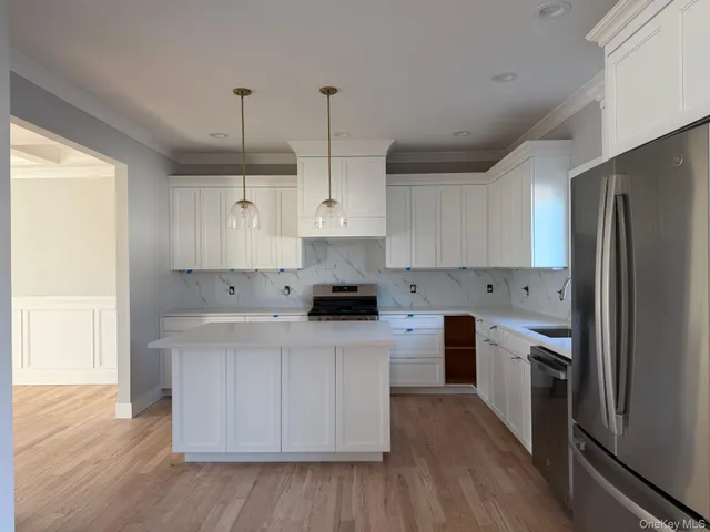 $1,348,000 | 56 Seitz Drive, Bethpage, NY 11714