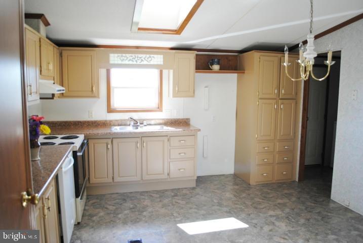 108 Pheasant Road Lancaster, PA 17603 - Photo 8 of 32 Gallery Image 8