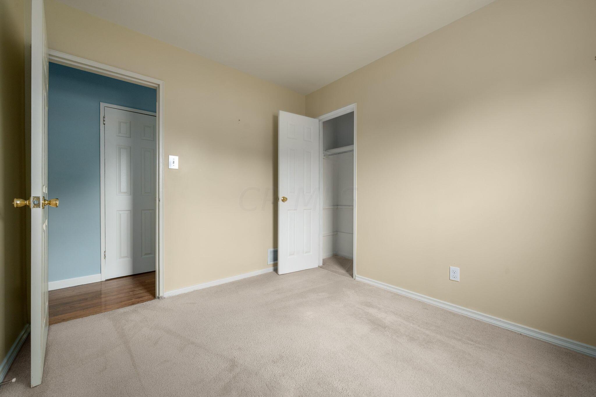 4901 Justin Road Columbus, OH 43227 - Photo 12 of 30 Middle Bedroom