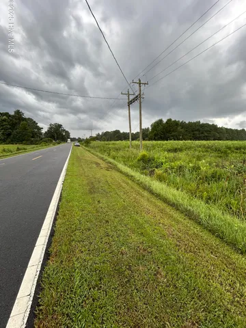 $26,000 | 2 Hc Powers Road, Wallace, NC 28466