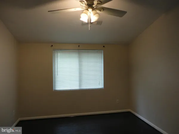 $1,575 | 9 Tintern Court, Unit 302, Lutherville-Timonium, MD 21093