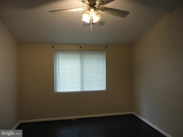 $1,575 | 9 Tintern Court, Unit 302, Lutherville-Timonium, MD 21093