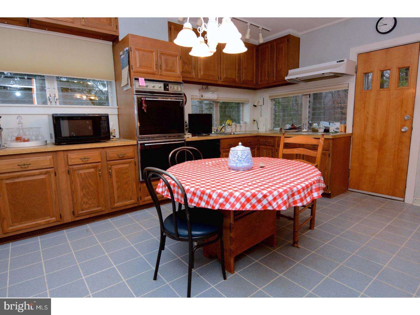 2403 Hill Road Reading, PA 19606 - Photo 3 of 15