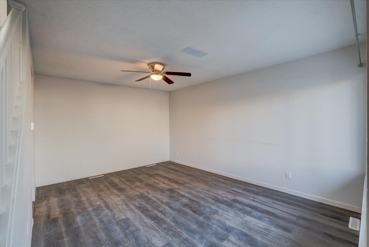 521 East Bluff Madison, WI 53704 - Photo 13 of 44