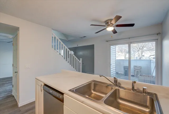 $240,000 | 521 East Bluff, Madison, WI 53704