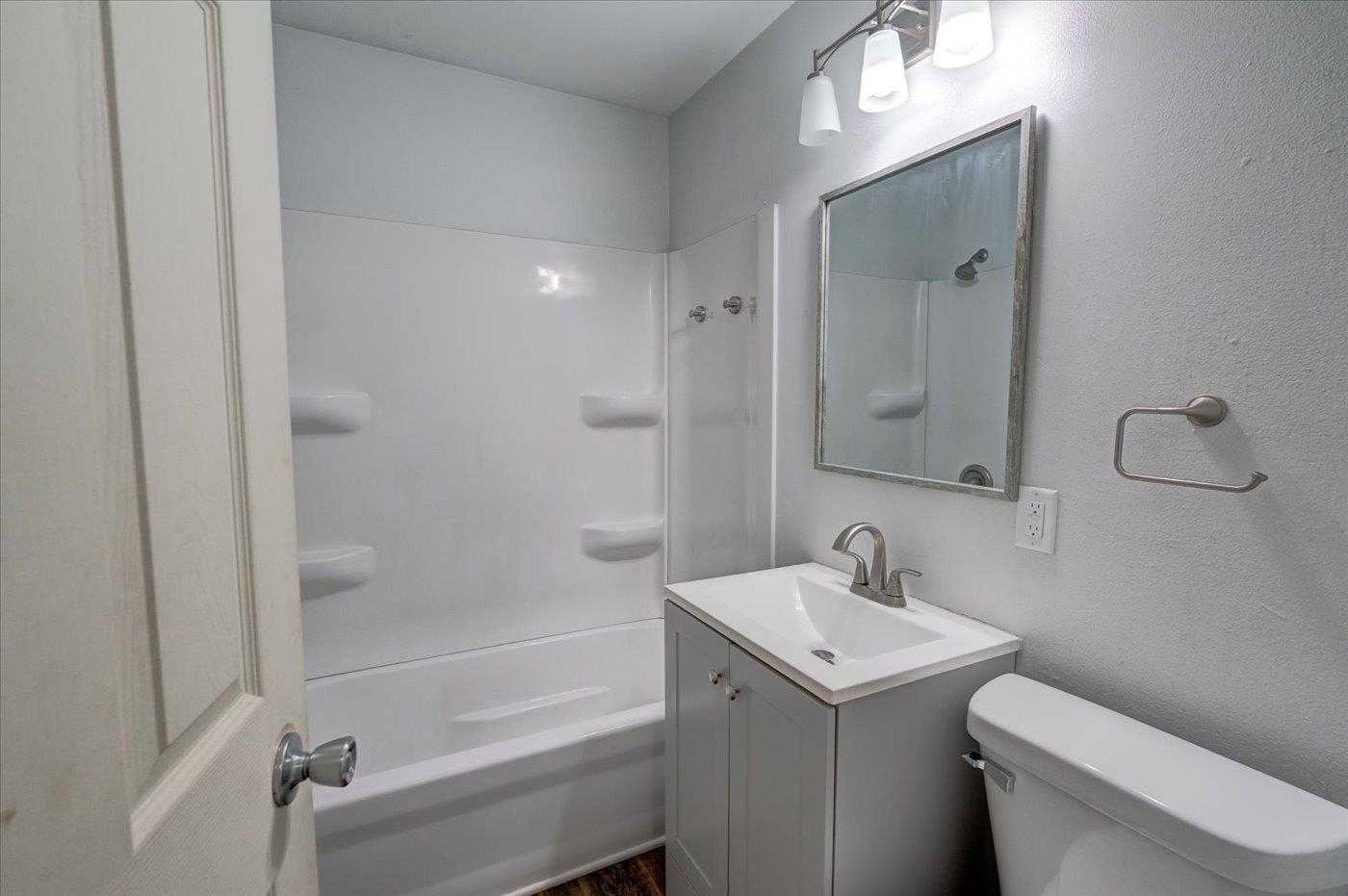 521 East Bluff Madison, WI 53704 - Photo 32 of 44