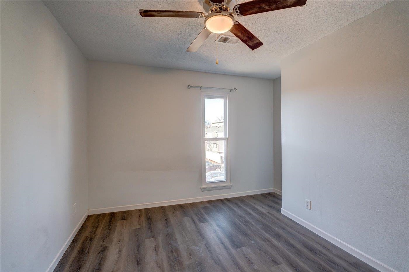 521 East Bluff Madison, WI 53704 - Photo 38 of 44