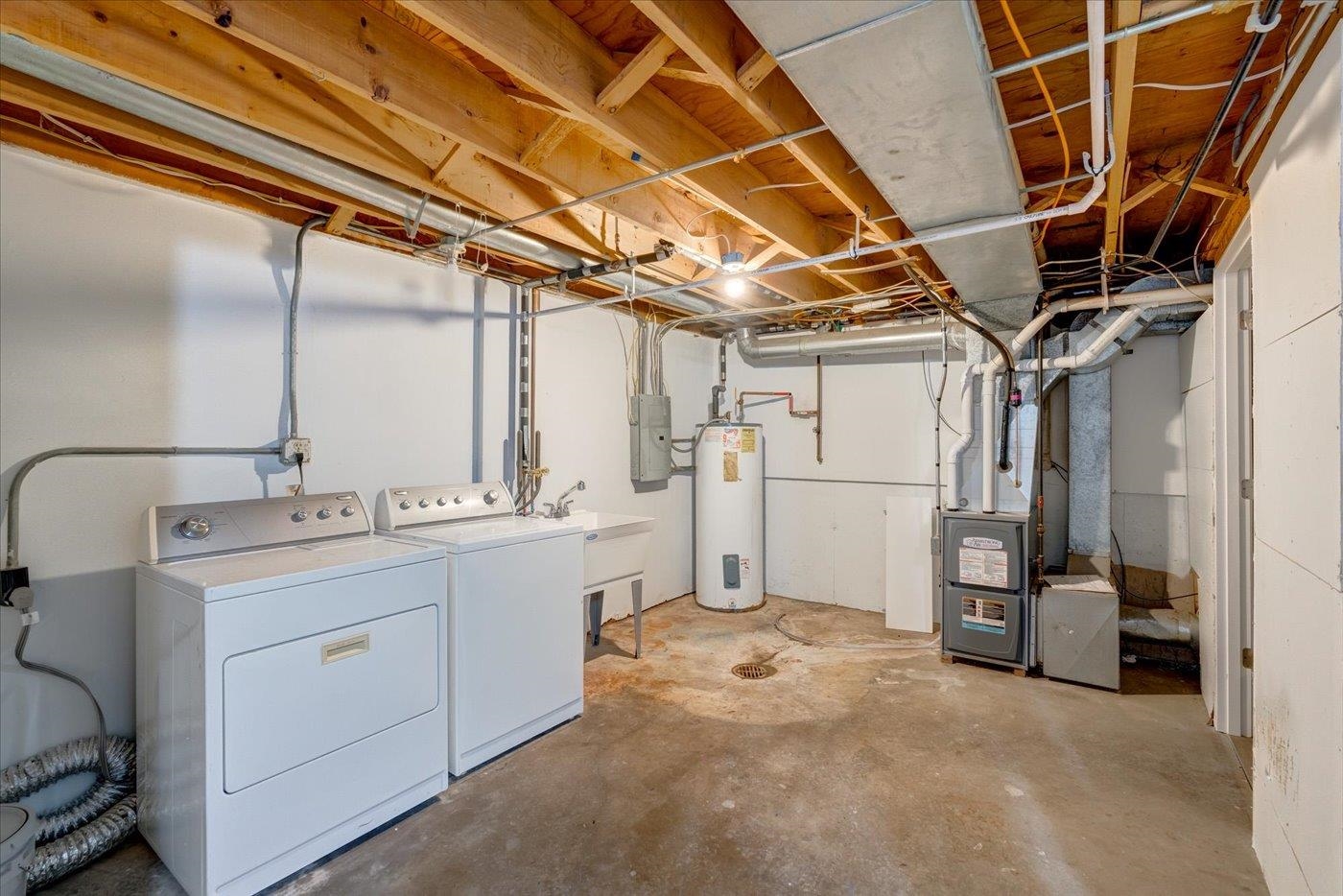 521 East Bluff Madison, WI 53704 - Photo 41 of 44