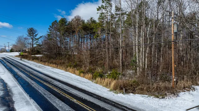 $300,000 | 0 Catawba Valley Boulevard Southeast, Hickory, NC 28602