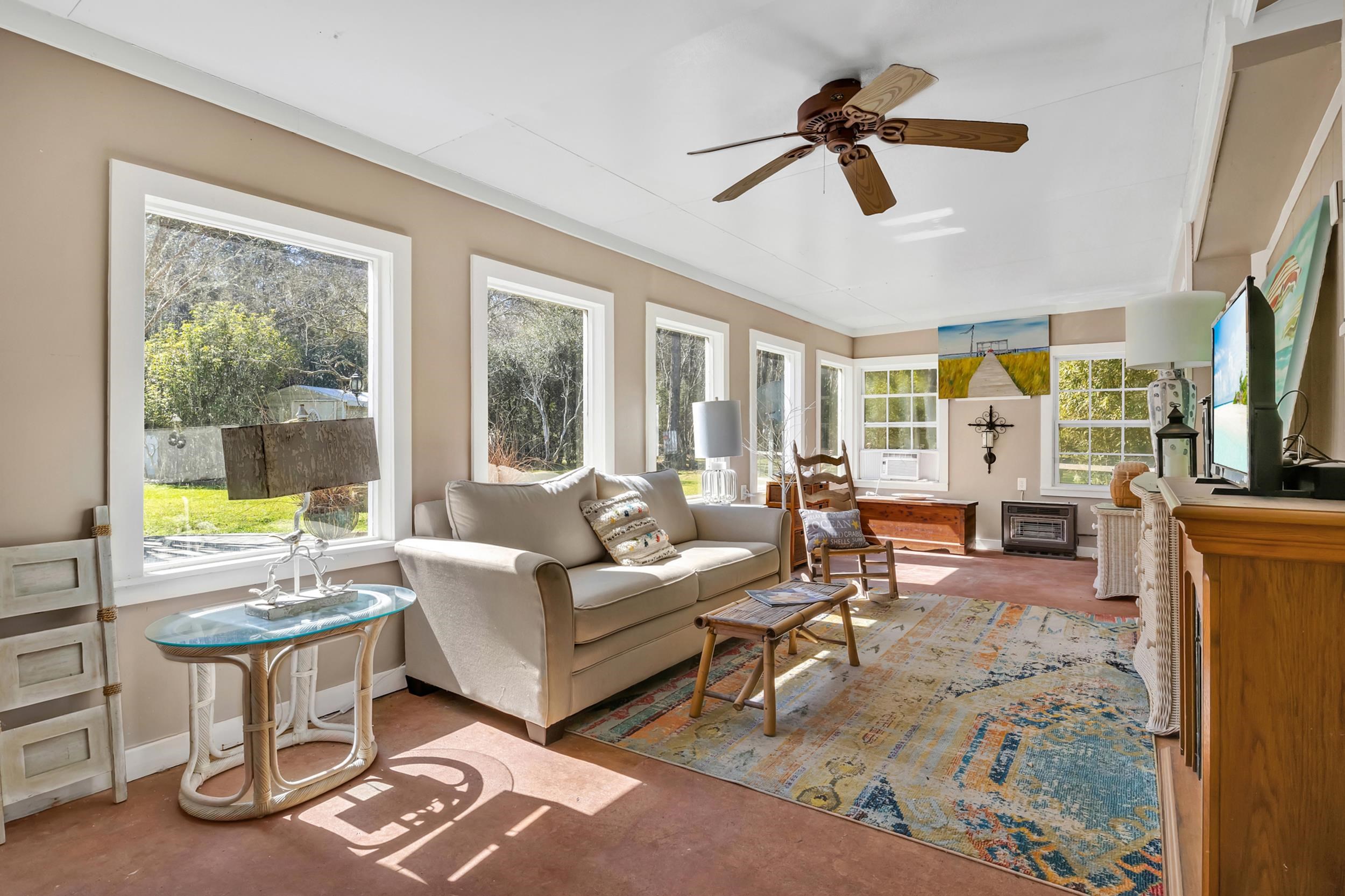 4205 Azalea Street Orange Beach, AL 36561 - Photo 31 of 45 Sun Room