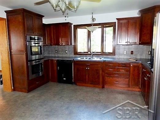 9306 Frankenmuth Road Vassar, MI 48768 - Photo 3 of 14 31343452-2.JPG