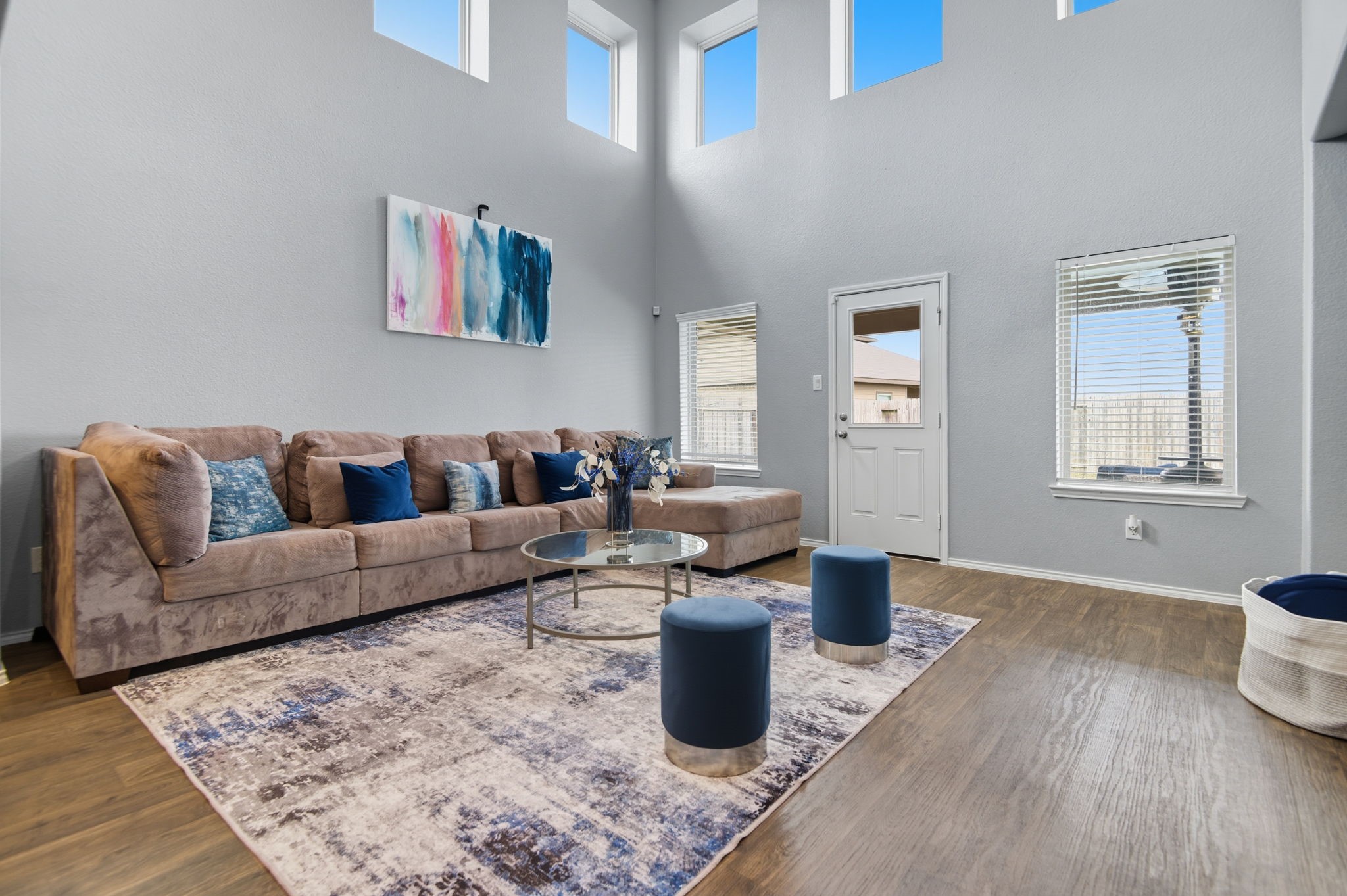935 Bright Lotus Lane Rosharon, TX 77583 - Photo 4 of 18 a living room with furniture and wooden floor