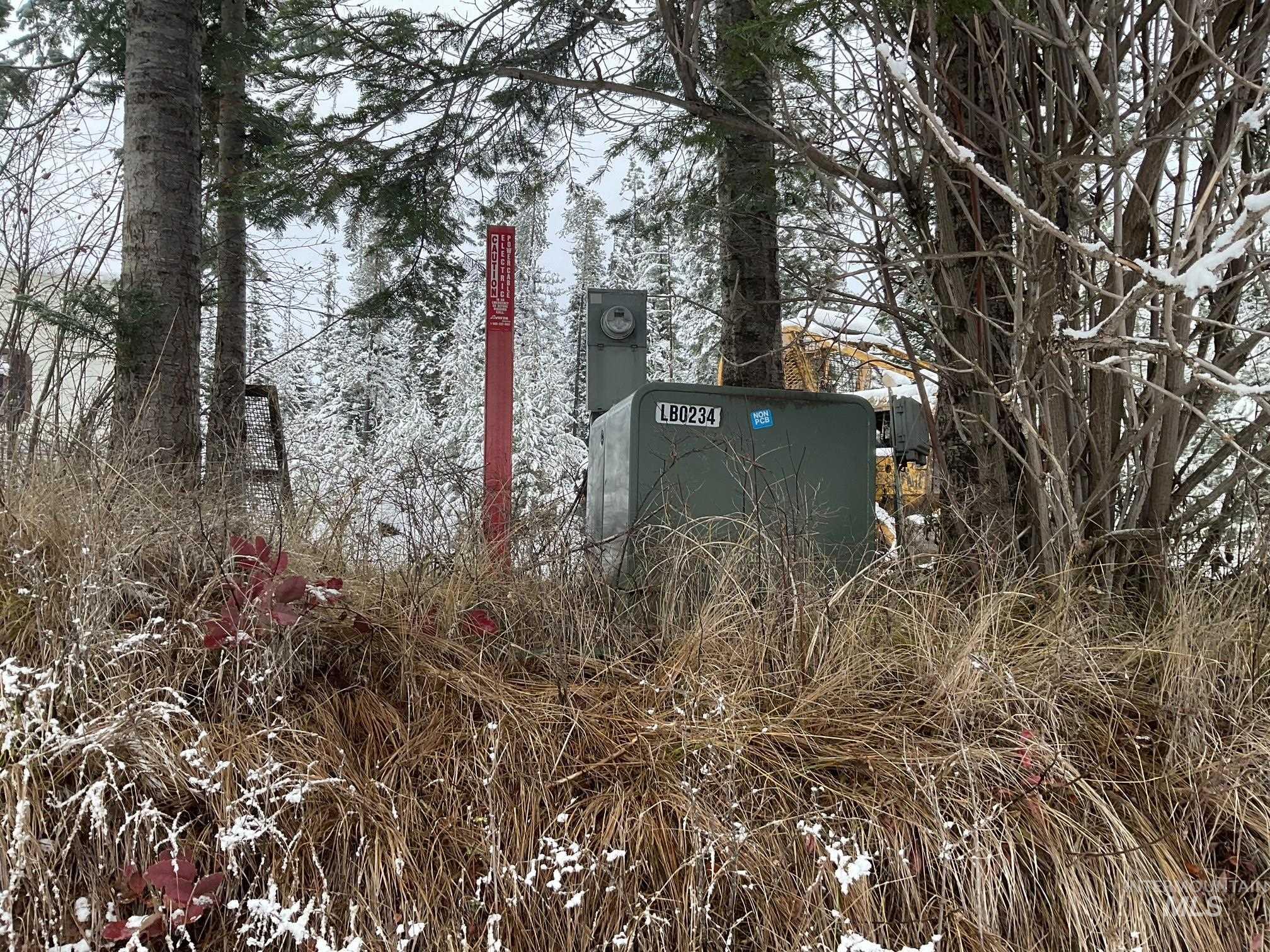 11 Weippe Id 83553 Weippe, ID 83553 - Photo 23 of 23 Exterior view of a pad mount transformer
