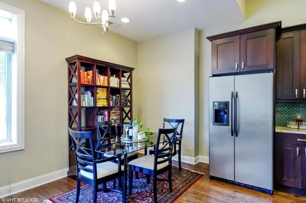 $2,850 | 3025 North California Avenue, Unit 1SW, Chicago, IL 60618