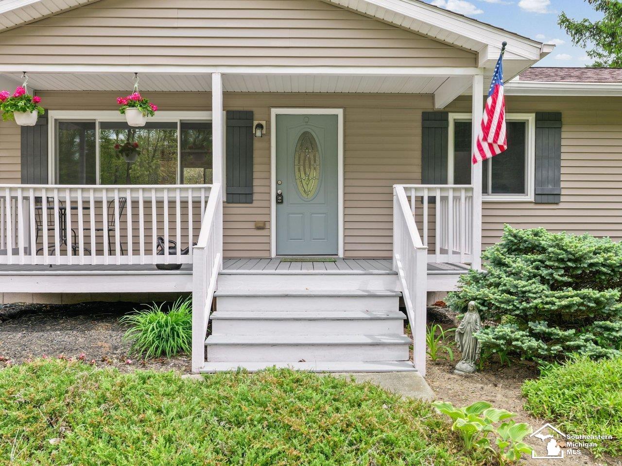 2037 Meanwell Road Dundee, MI 48131 - Photo 4 of 54