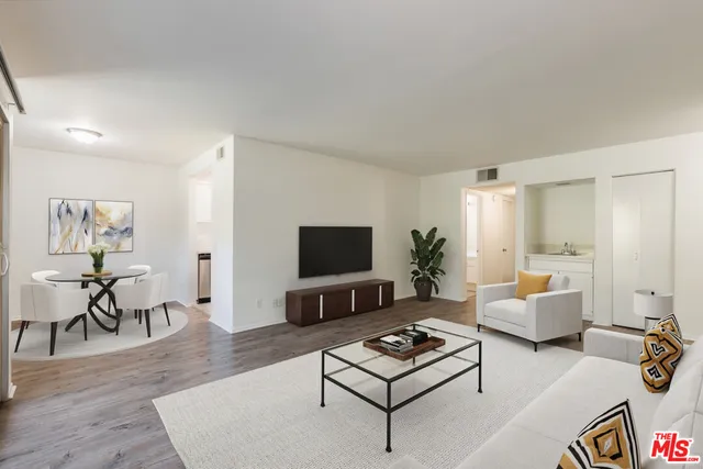 $3,500 | 4622 Park Granada, Unit 80, Calabasas, CA 91302