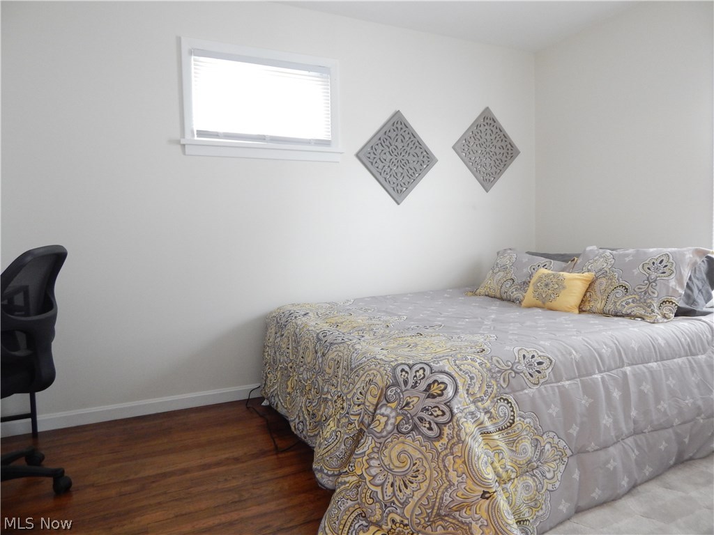 7918 Jameson Road Parma, OH 44129 - Photo 16 of 23