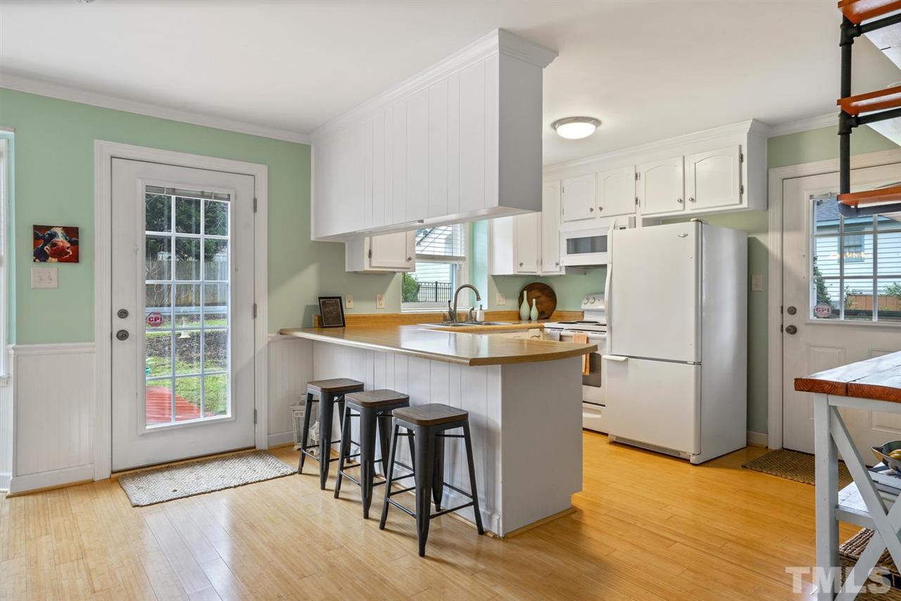 6904 Chamonix Place Raleigh, NC 27613 - Photo 13 of 22