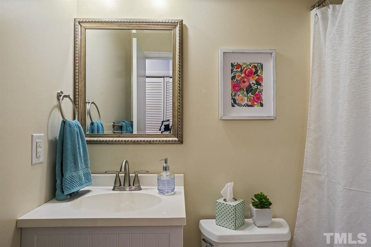 6904 Chamonix Place Raleigh, NC 27613 - Photo 17 of 22