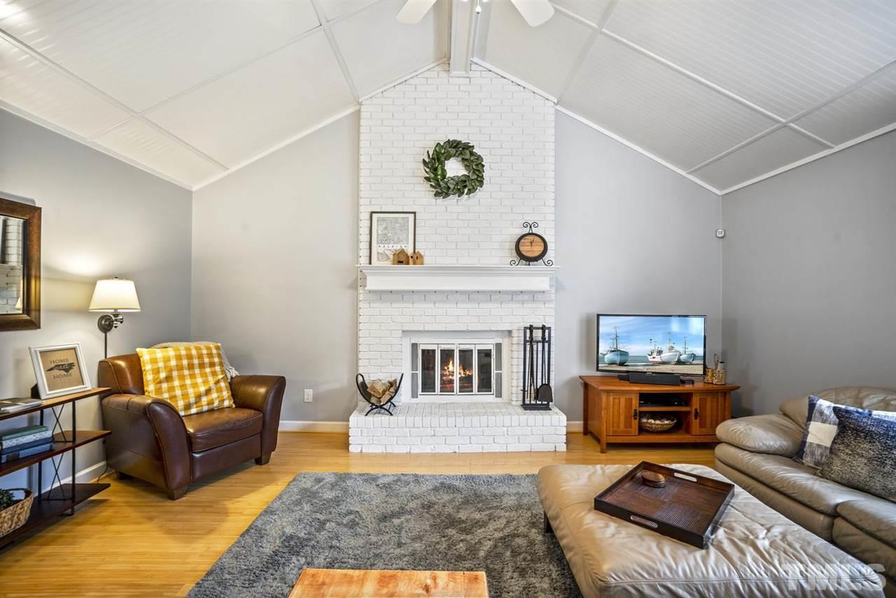 6904 Chamonix Place Raleigh, NC 27613 - Photo 4 of 22