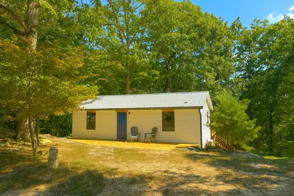 $265,000 | 318 Woodland Drive, Mammoth Cave, KY 42259