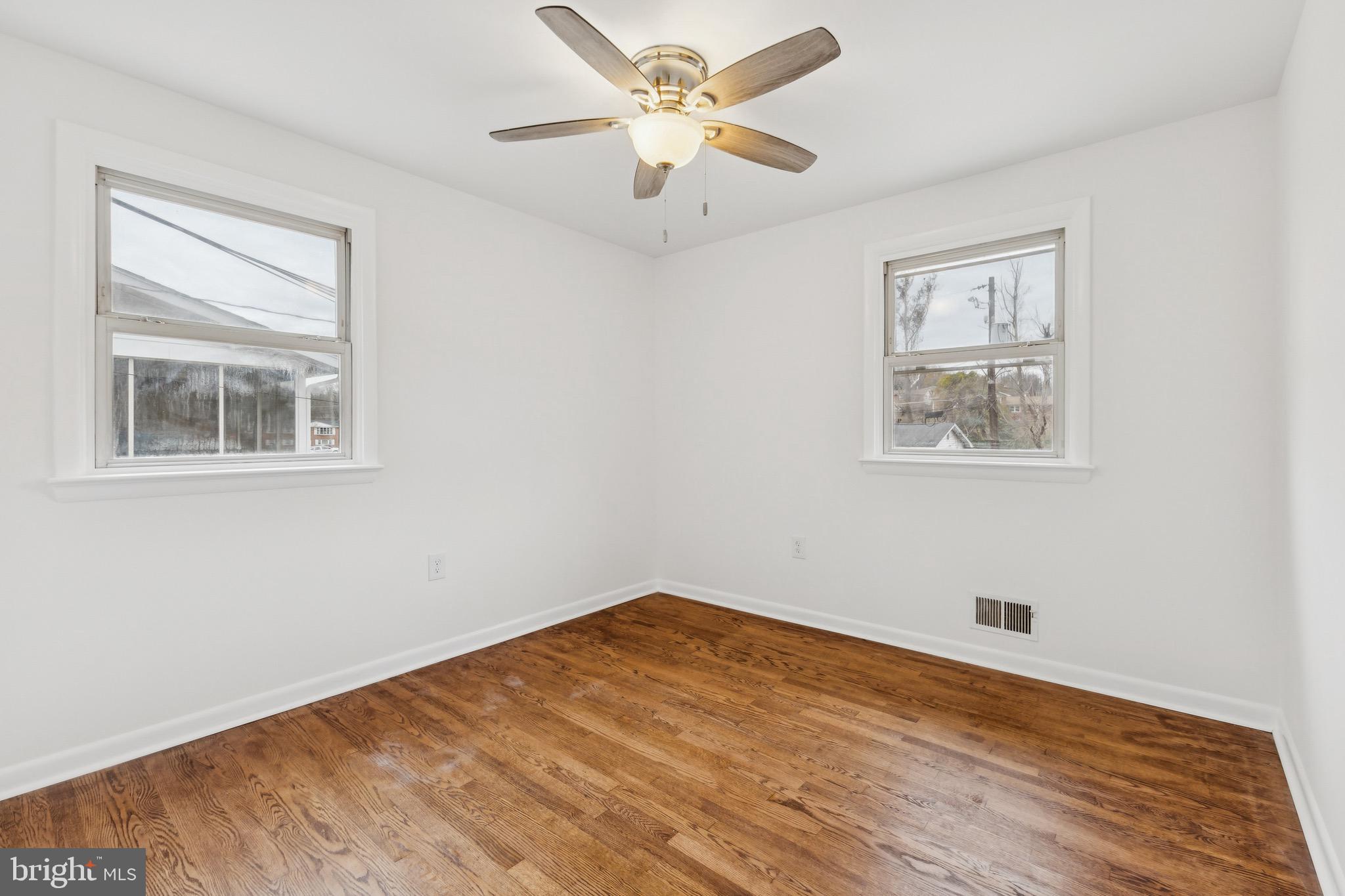 4704 Tamworth Court Temple Hills, MD 20748 - Photo 17 of 29