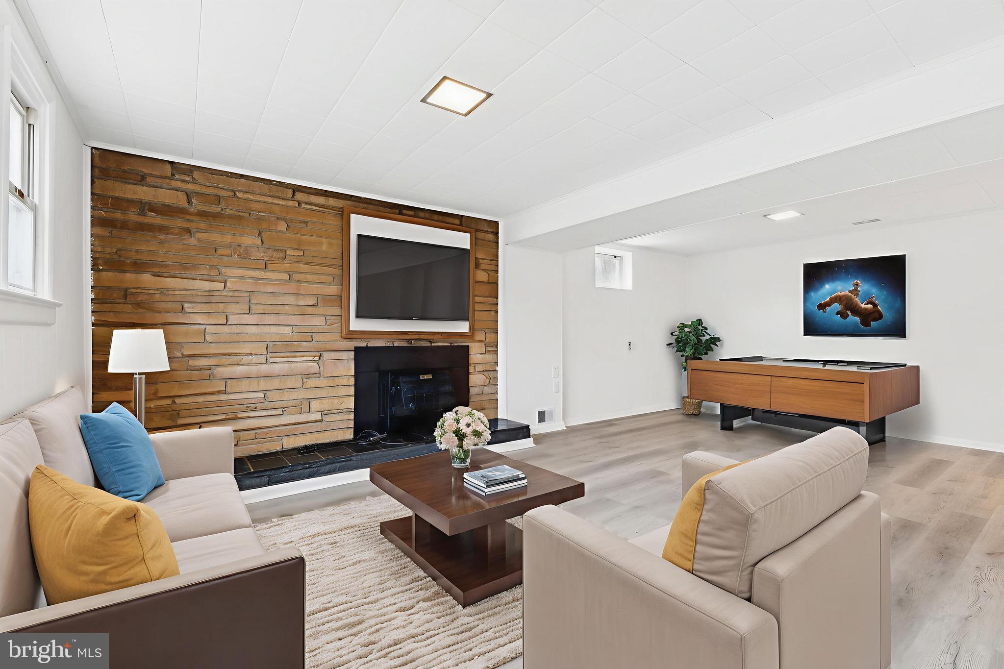 4704 Tamworth Court Temple Hills, MD 20748 - Photo 3 of 29