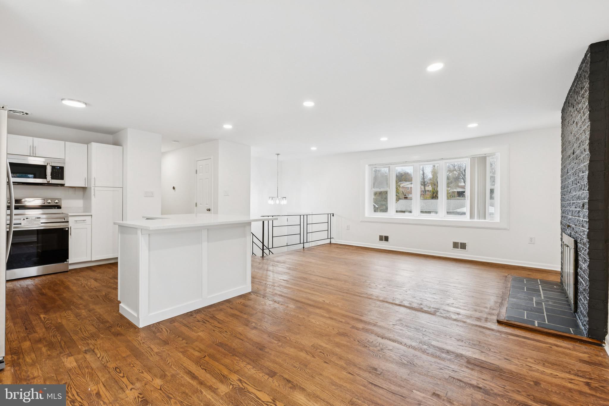 4704 Tamworth Court Temple Hills, MD 20748 - Photo 9 of 29