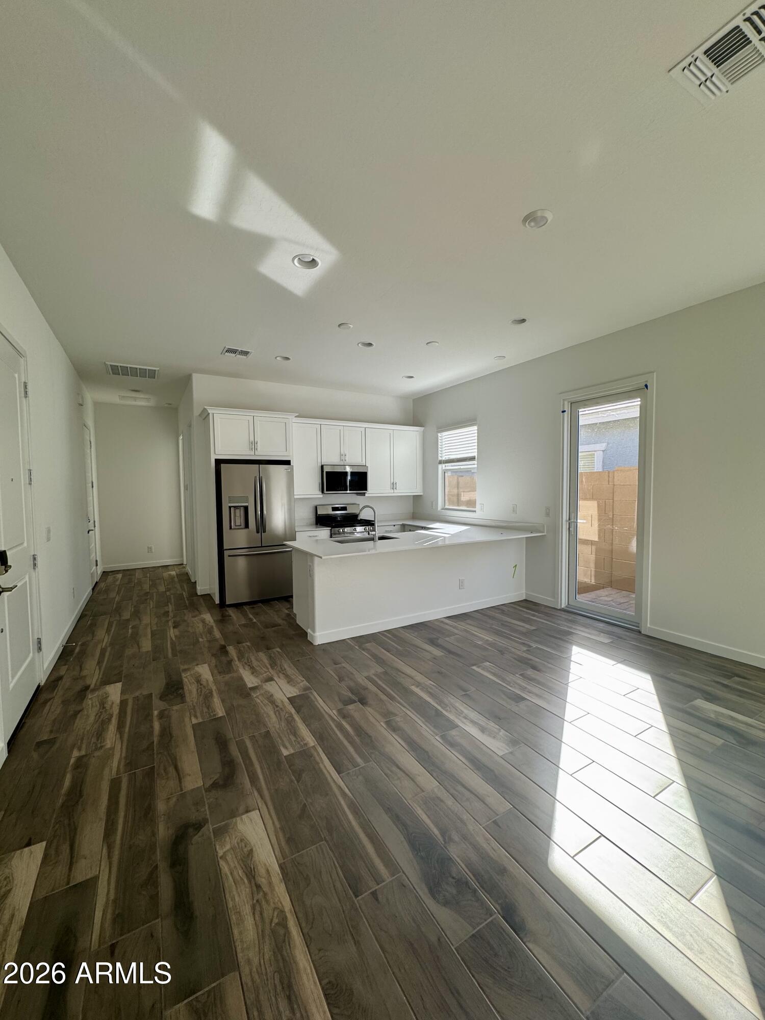 3173 West Peak View Road Phoenix, AZ 85083 - Photo 16 of 24