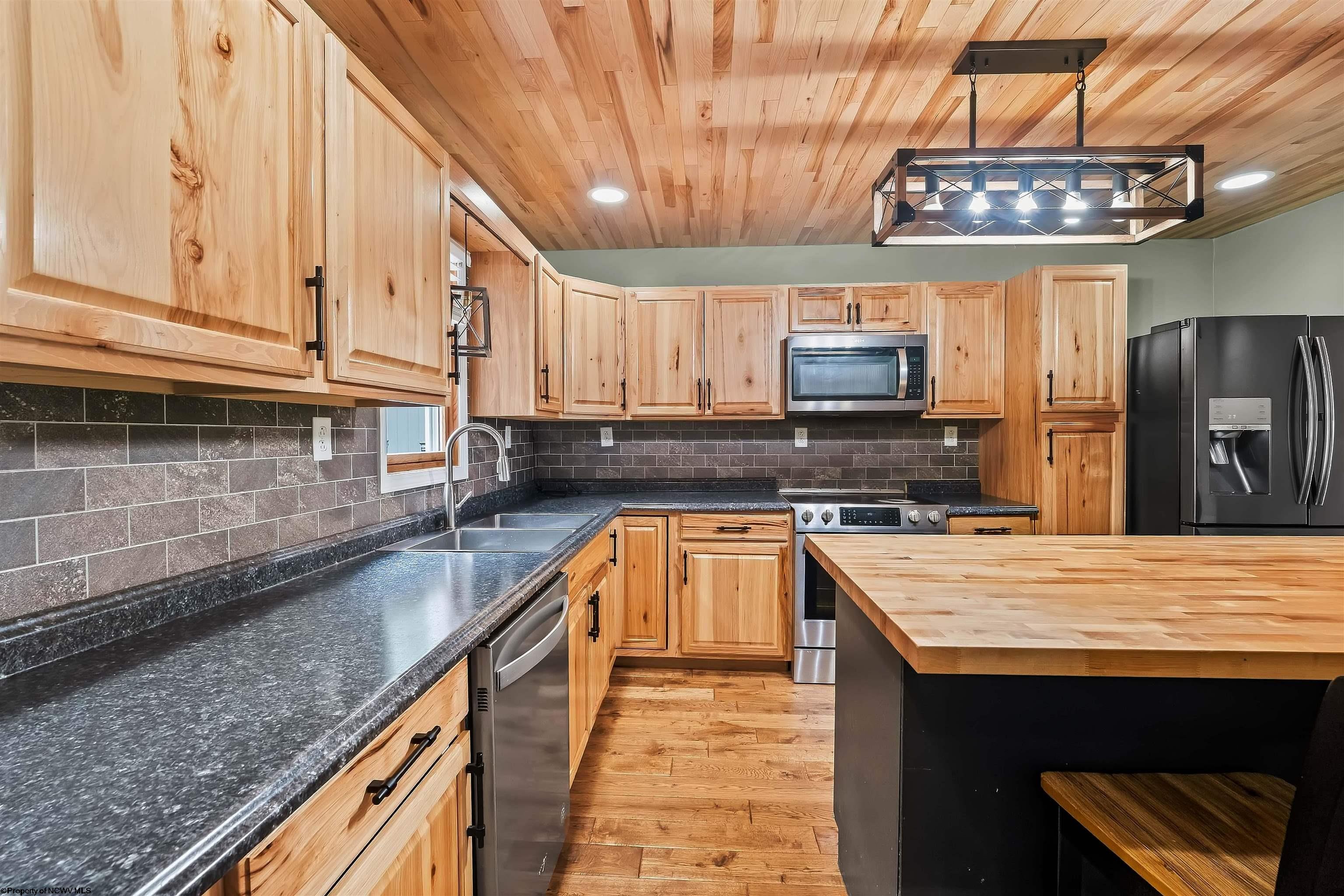 4243 Independence Road Independence, WV 26374 - Photo 25 of 47 Gallery Image 25