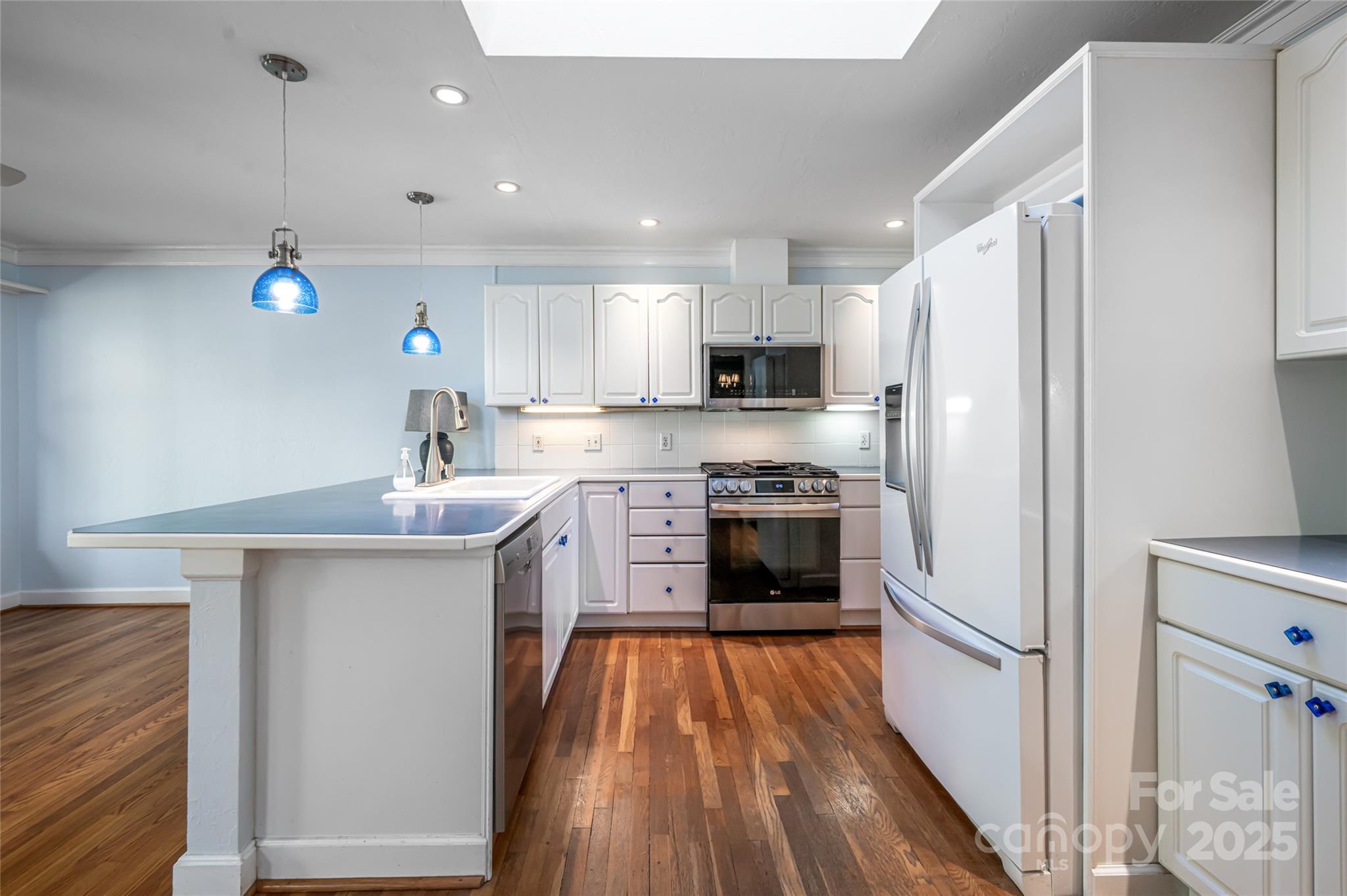 54 Fairway Road Asheville, NC 28804 - Photo 16 of 48