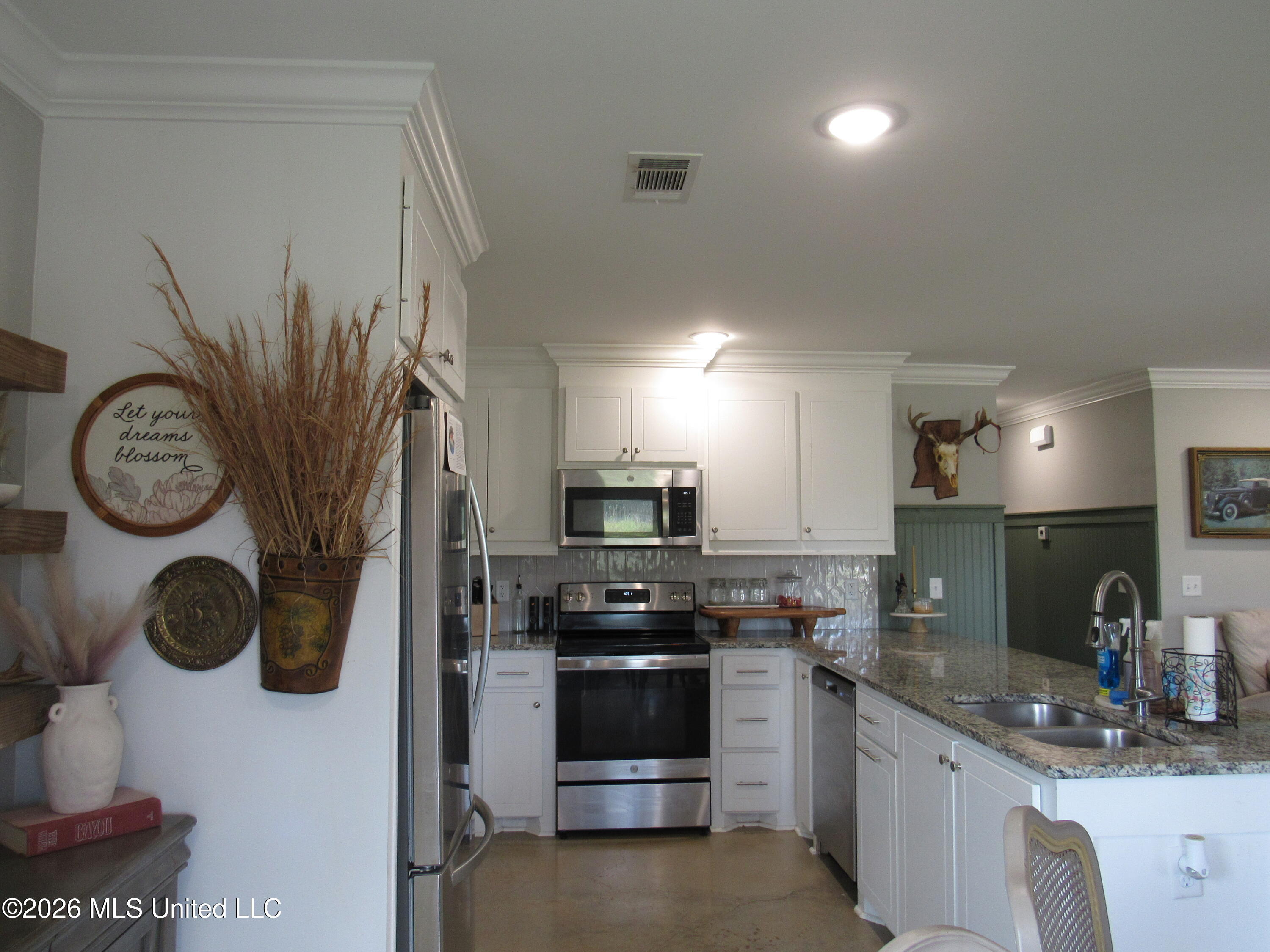307 Anse Reed Road Magee, MS 39111 - Photo 5 of 14 IMG_0192