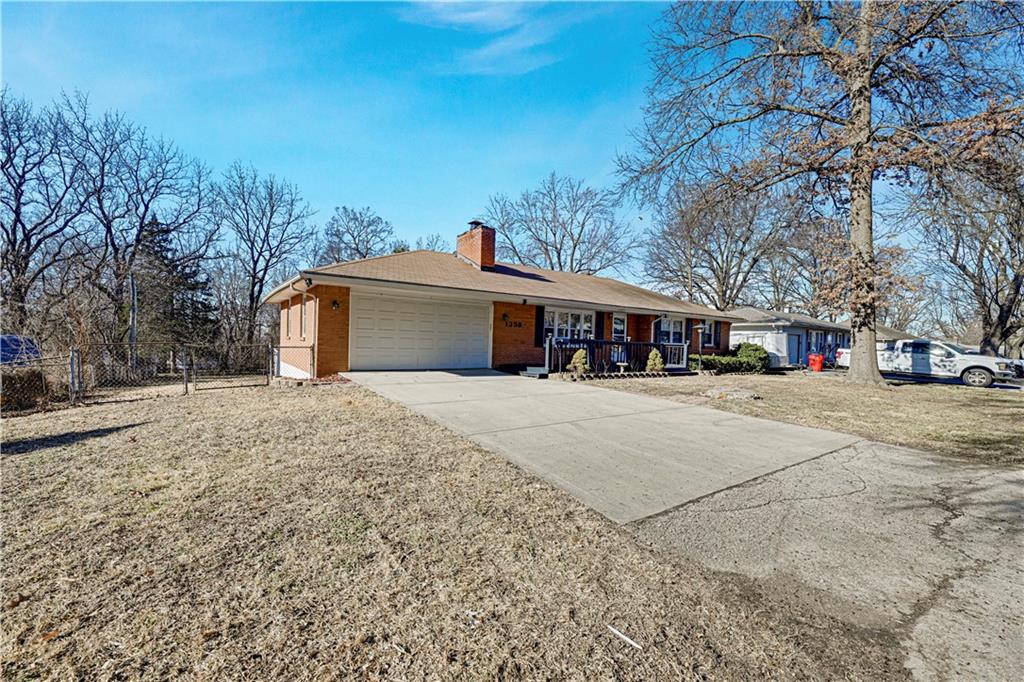 1358 South Delaware Independence, MO 64055 - Photo 1 of 31