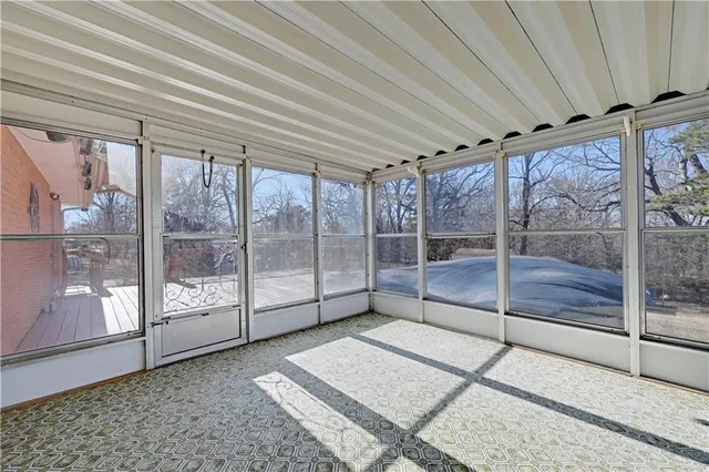 $225,000 | 1358 South Delaware, Independence, MO 64055