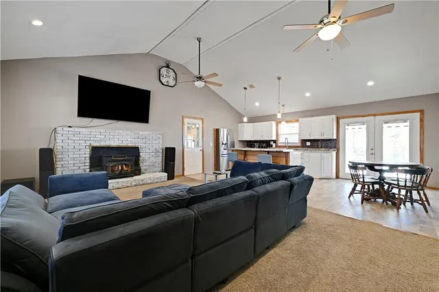 $225,000 | 1358 South Delaware, Independence, MO 64055