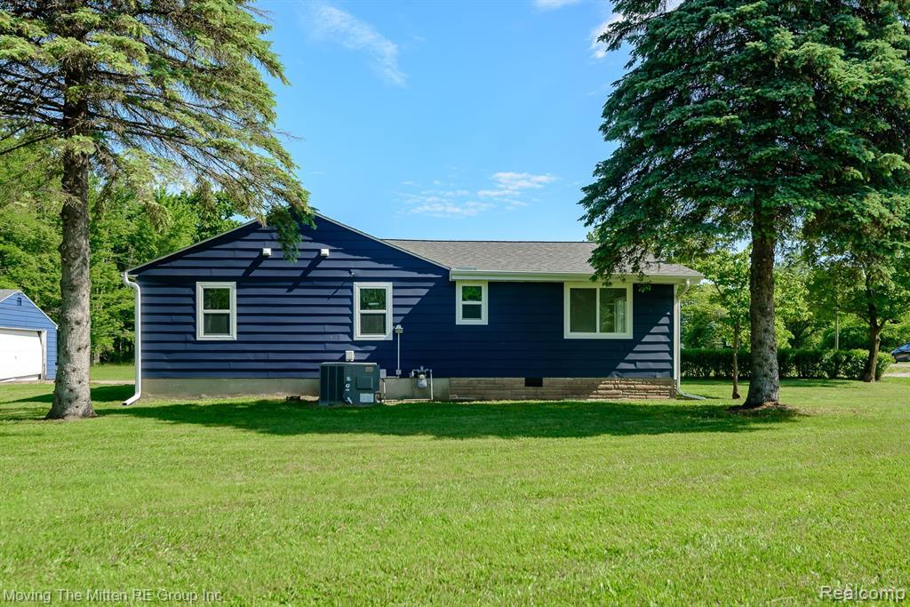 13815 Tuttle Hill Road Milan, MI 48160 - Photo 37 of 51 Gallery Image 37