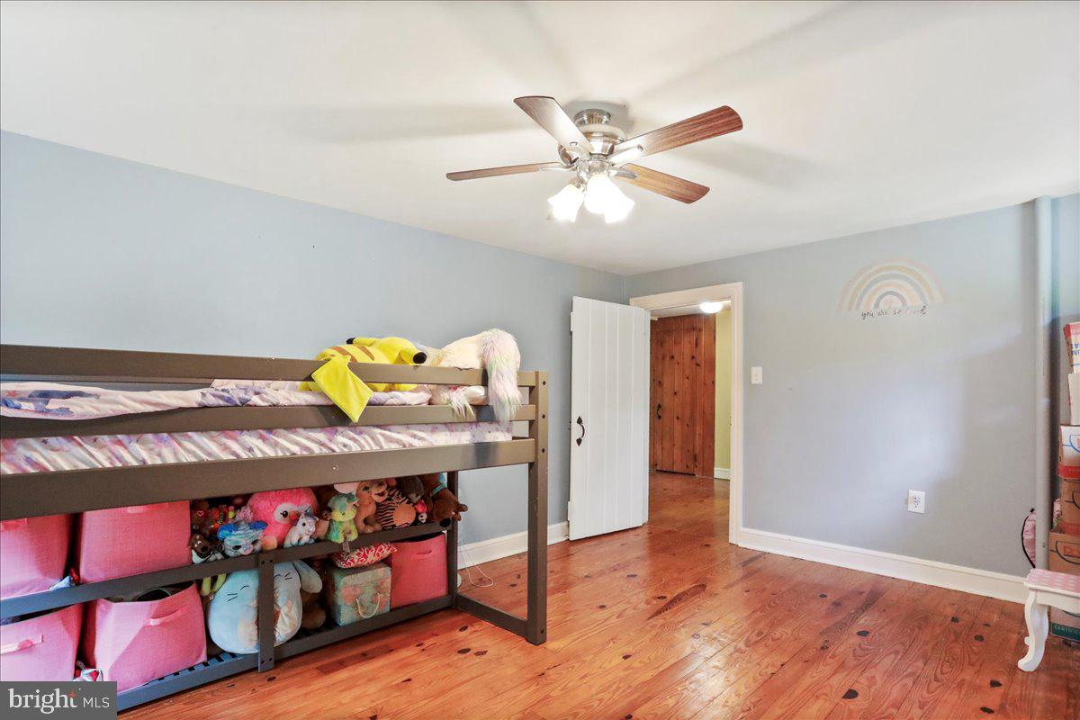 1206 Ragged Edge Road Chambersburg, PA 17202 - Photo 25 of 44 Bedroom #2