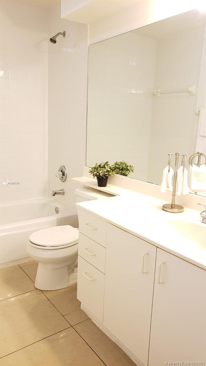 6714 North Pine Island Road Tamarac, FL 33321 - Photo 29 of 52 Gallery Image 29