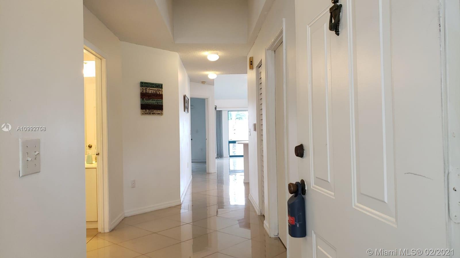 6714 North Pine Island Road Tamarac, FL 33321 - Photo 6 of 52 Gallery Image 6